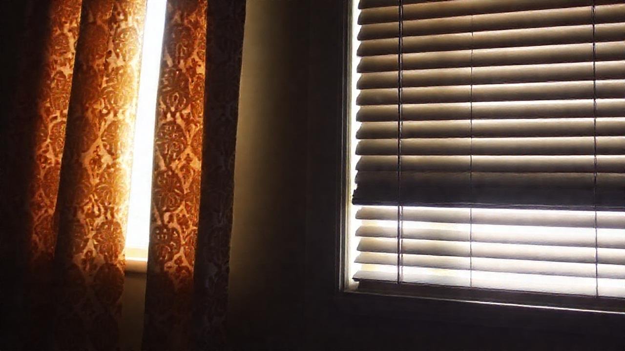 La luz contrasta con la frustración cerrada